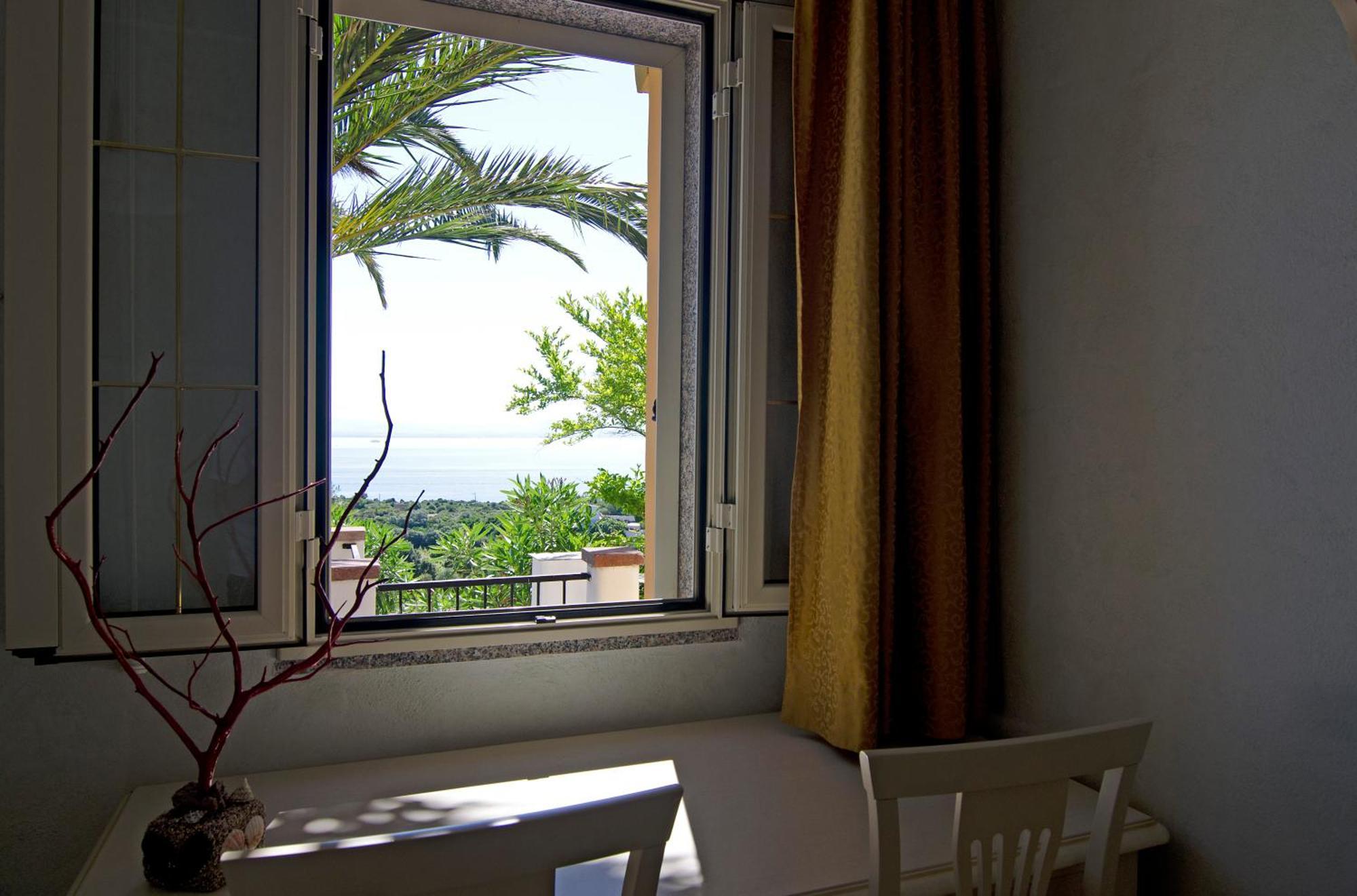 Hotel Paola Carloforte  Bagian luar foto
